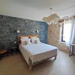 Charmante Maison Provencale Proche D'uzes *