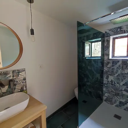 Charmante Maison Provençale Proche D'uzès Villa *