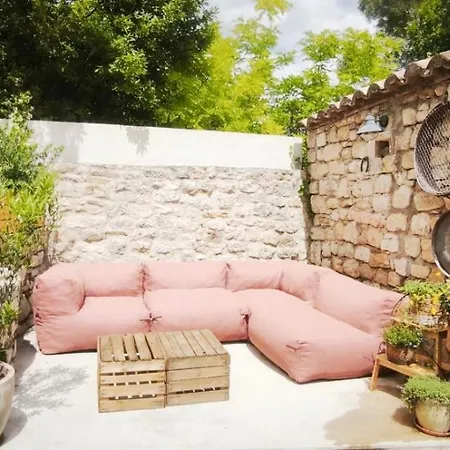 Charmante Maison Provençale Proche D'uzès Villa